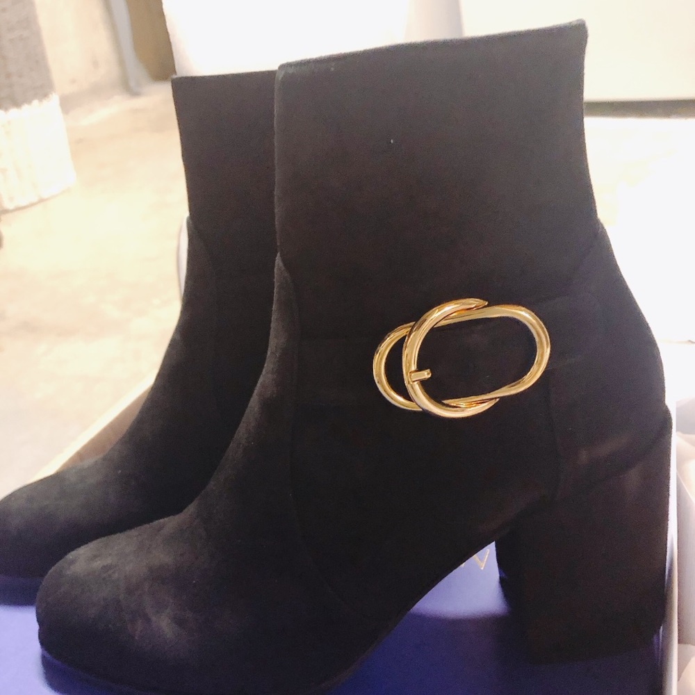 Stuart Weitzman classic high heel lowcut boot